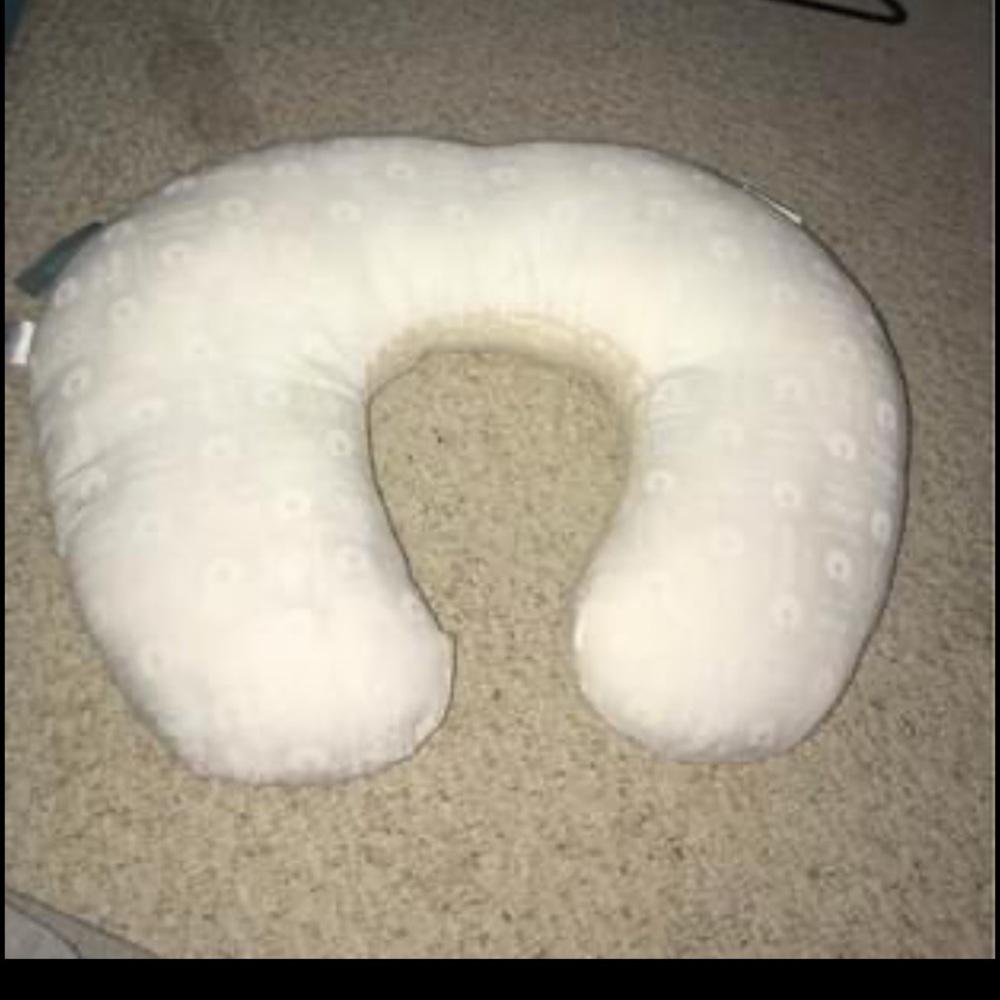 Boppy support pillow